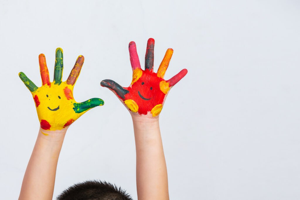 This image has an empty alt attribute; its file name is hands-child-who-smeared-1-1024x683.jpg